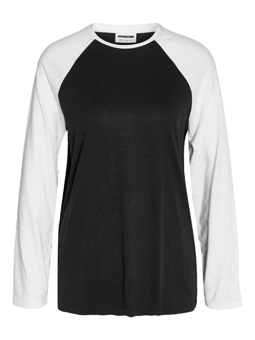 NMMATHILDE COLLEGE L/S O-NECK TOP